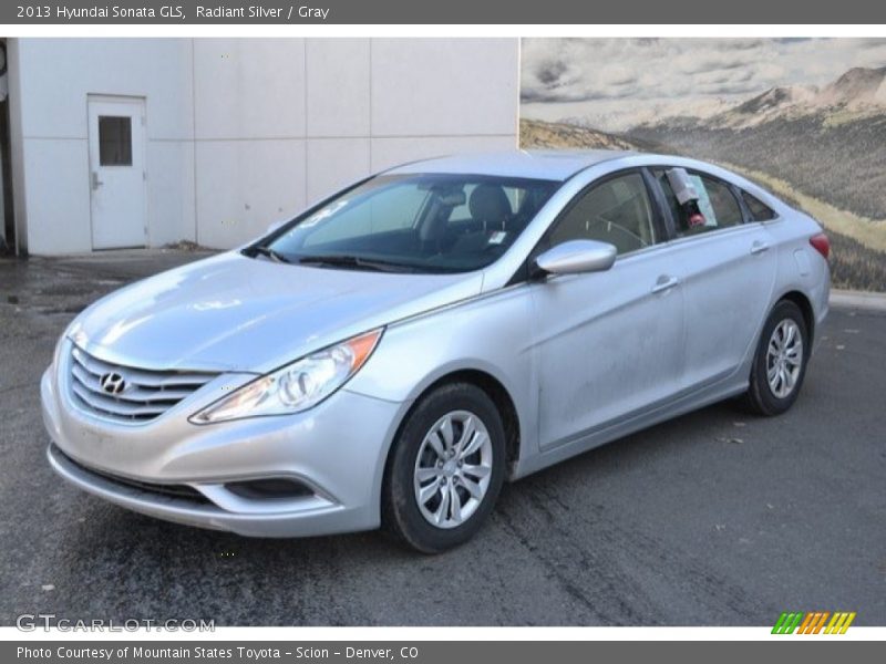 Radiant Silver / Gray 2013 Hyundai Sonata GLS