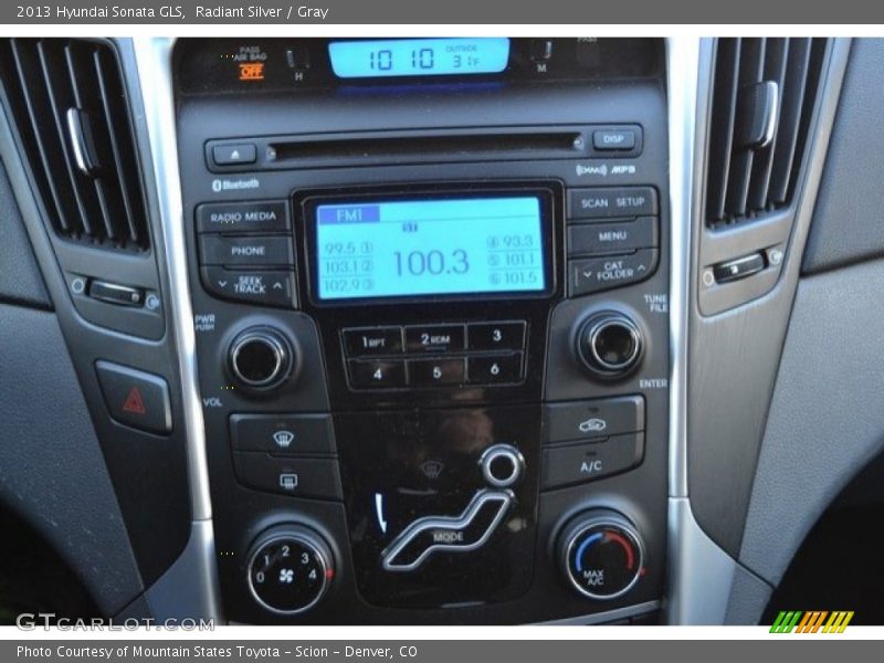 Radiant Silver / Gray 2013 Hyundai Sonata GLS
