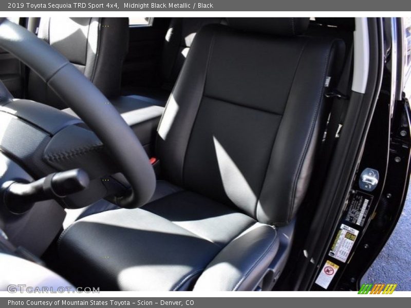 Midnight Black Metallic / Black 2019 Toyota Sequoia TRD Sport 4x4