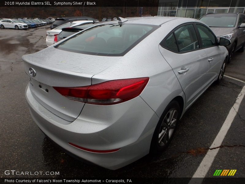 Symphony Silver / Black 2018 Hyundai Elantra SEL