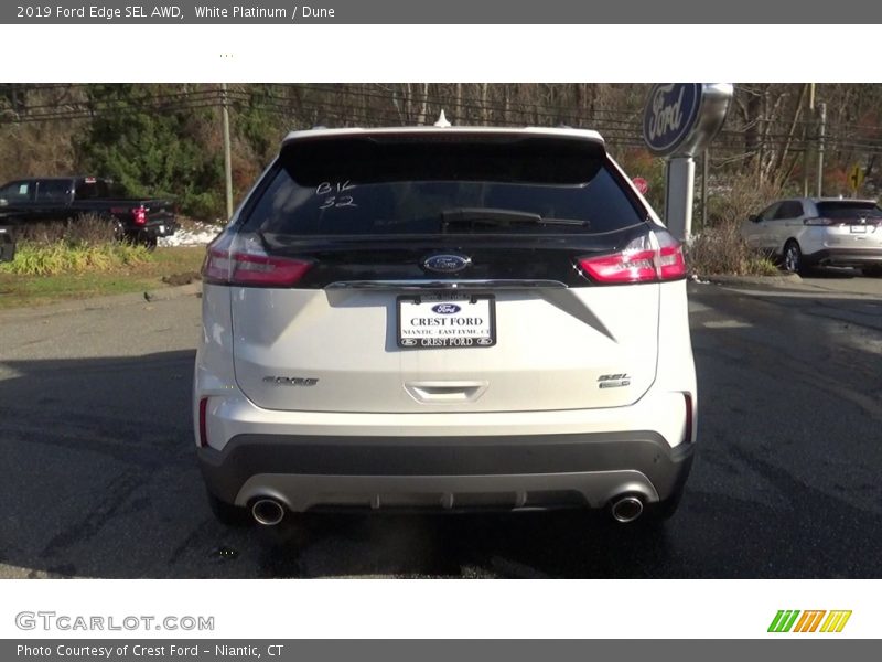 White Platinum / Dune 2019 Ford Edge SEL AWD
