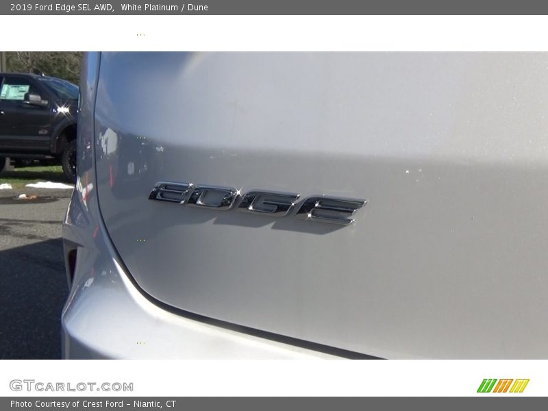 White Platinum / Dune 2019 Ford Edge SEL AWD