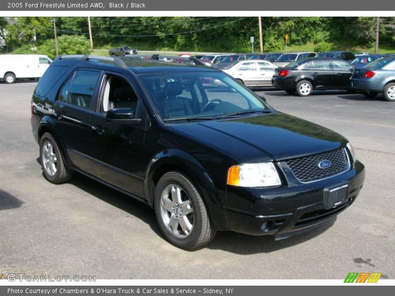 Black / Black 2005 Ford Freestyle Limited AWD