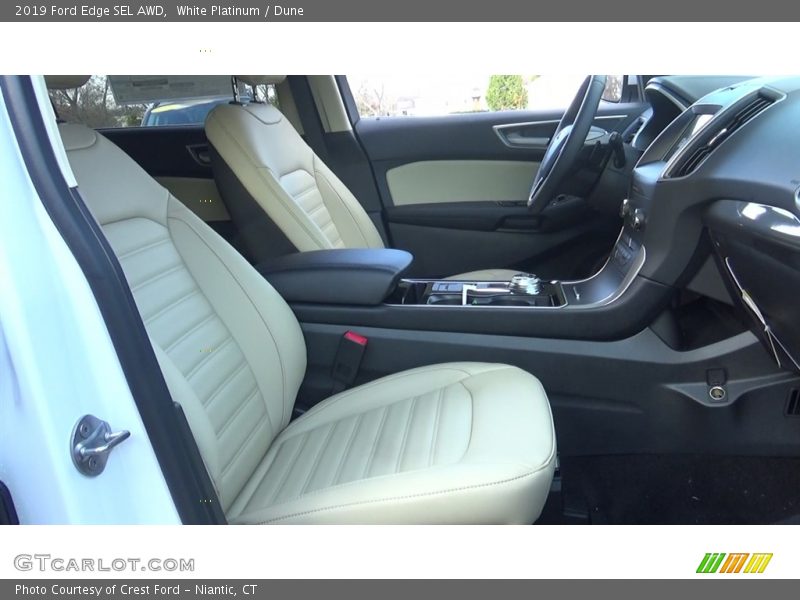 White Platinum / Dune 2019 Ford Edge SEL AWD