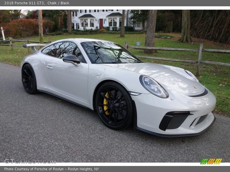 Front 3/4 View of 2018 911 GT3