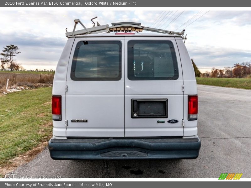 Oxford White / Medium Flint 2010 Ford E Series Van E150 Commercial