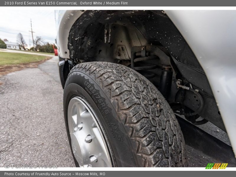 Oxford White / Medium Flint 2010 Ford E Series Van E150 Commercial
