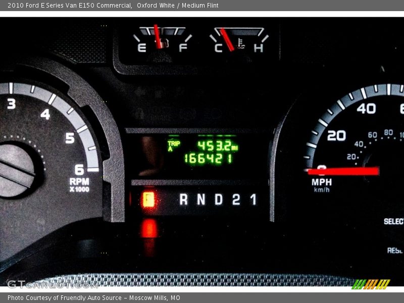 Oxford White / Medium Flint 2010 Ford E Series Van E150 Commercial