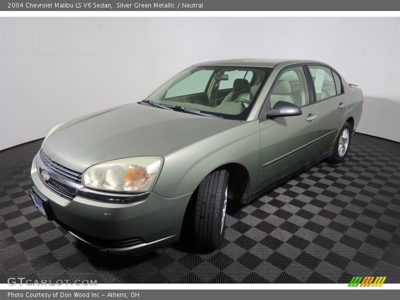 Silver Green Metallic / Neutral 2004 Chevrolet Malibu LS V6 Sedan