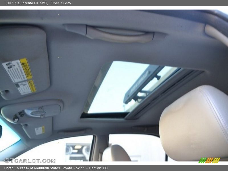 Silver / Gray 2007 Kia Sorento EX 4WD