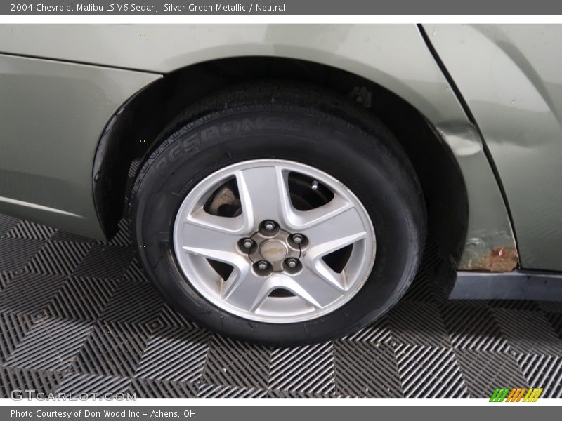 Silver Green Metallic / Neutral 2004 Chevrolet Malibu LS V6 Sedan