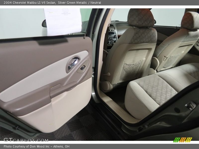 Silver Green Metallic / Neutral 2004 Chevrolet Malibu LS V6 Sedan