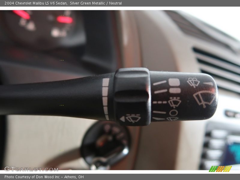 Silver Green Metallic / Neutral 2004 Chevrolet Malibu LS V6 Sedan