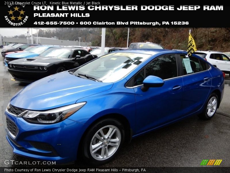 Kinetic Blue Metallic / Jet Black 2017 Chevrolet Cruze LT