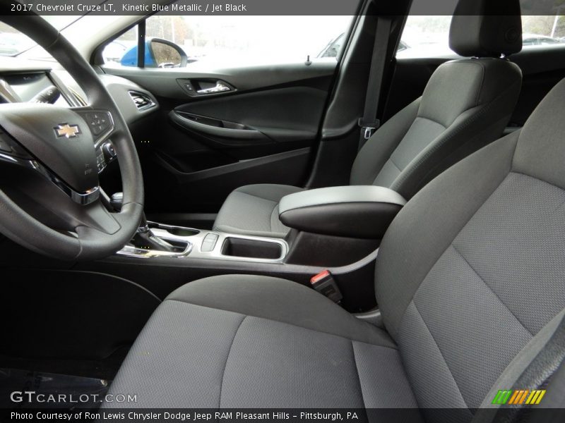 Kinetic Blue Metallic / Jet Black 2017 Chevrolet Cruze LT