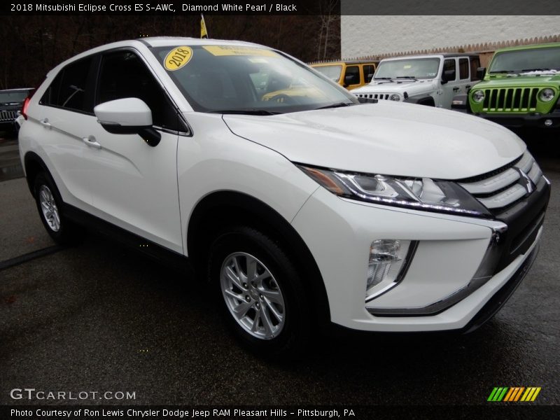 Front 3/4 View of 2018 Eclipse Cross ES S-AWC