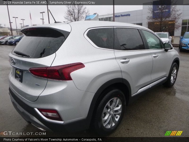 Symphony Silver / Espresso/Gray 2019 Hyundai Santa Fe SE AWD