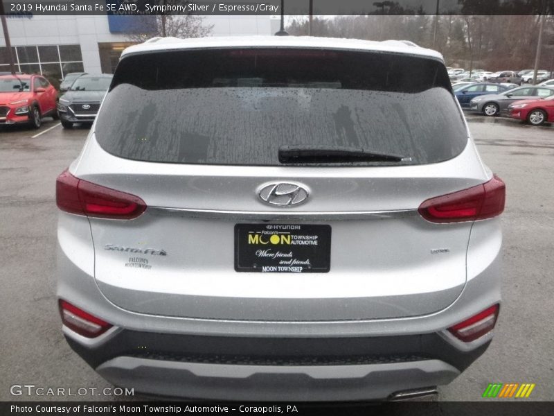 Symphony Silver / Espresso/Gray 2019 Hyundai Santa Fe SE AWD