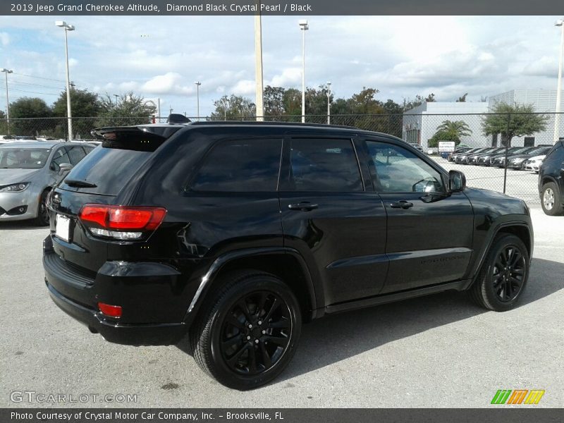 Diamond Black Crystal Pearl / Black 2019 Jeep Grand Cherokee Altitude