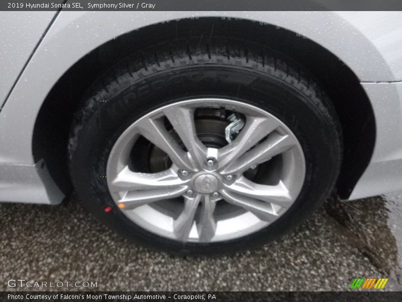 Symphony Silver / Gray 2019 Hyundai Sonata SEL