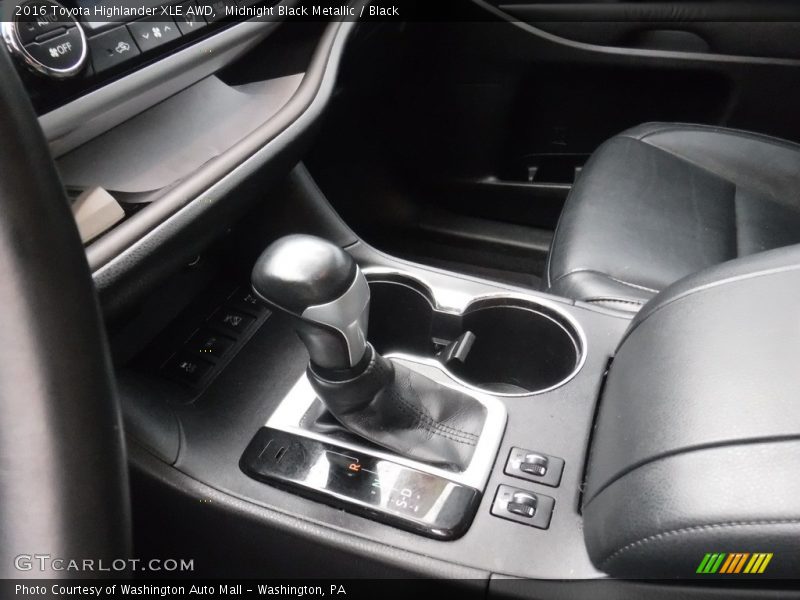 Midnight Black Metallic / Black 2016 Toyota Highlander XLE AWD