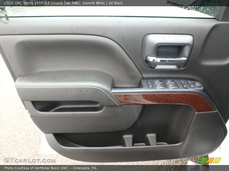 Summit White / Jet Black 2018 GMC Sierra 1500 SLE Double Cab 4WD