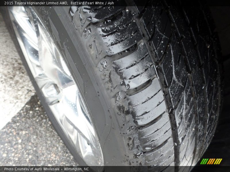Blizzard Pearl White / Ash 2015 Toyota Highlander Limited AWD