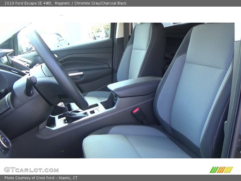 Magnetic / Chromite Gray/Charcoal Black 2019 Ford Escape SE 4WD