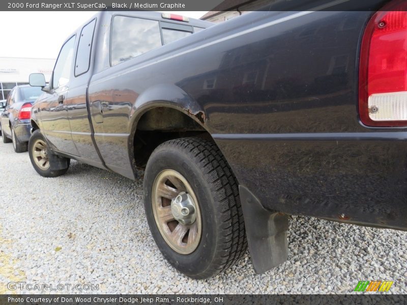 Black / Medium Graphite 2000 Ford Ranger XLT SuperCab