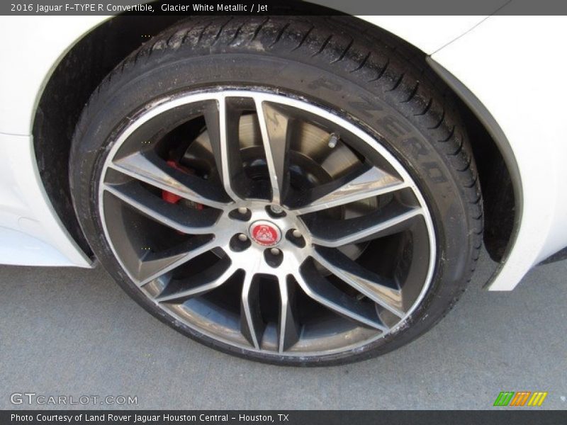 Glacier White Metallic / Jet 2016 Jaguar F-TYPE R Convertible