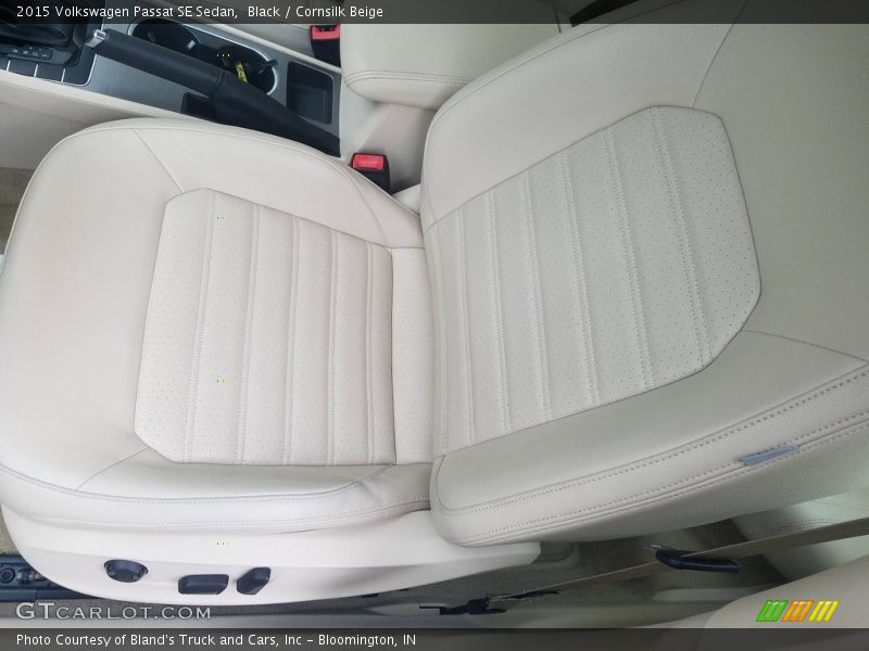 Black / Cornsilk Beige 2015 Volkswagen Passat SE Sedan