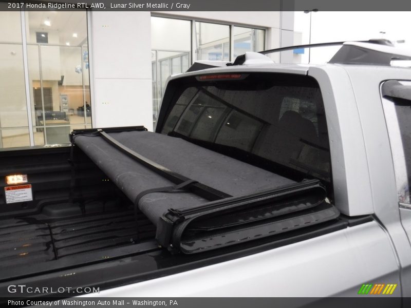 Lunar Silver Metallic / Gray 2017 Honda Ridgeline RTL AWD