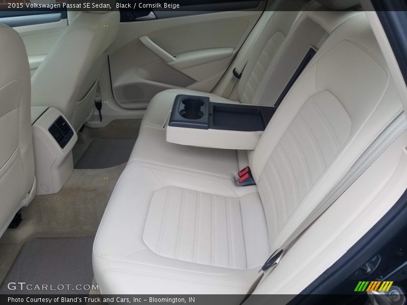 Black / Cornsilk Beige 2015 Volkswagen Passat SE Sedan