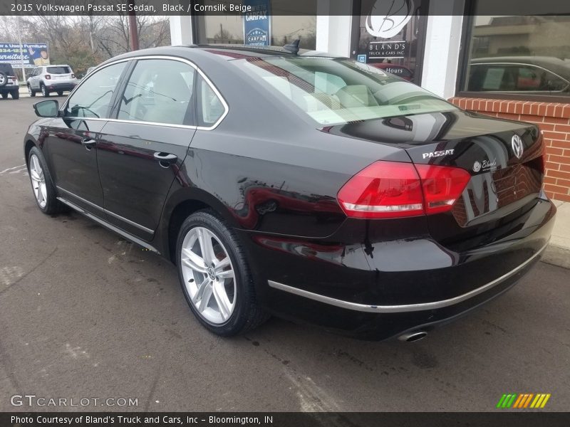Black / Cornsilk Beige 2015 Volkswagen Passat SE Sedan
