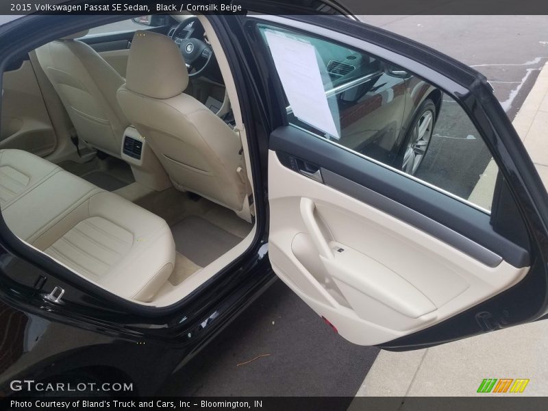 Black / Cornsilk Beige 2015 Volkswagen Passat SE Sedan