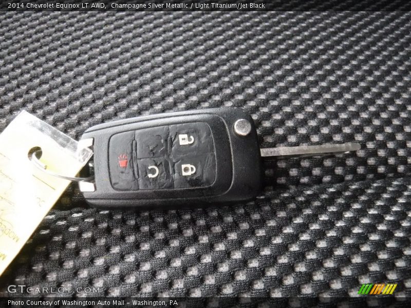 Champagne Silver Metallic / Light Titanium/Jet Black 2014 Chevrolet Equinox LT AWD