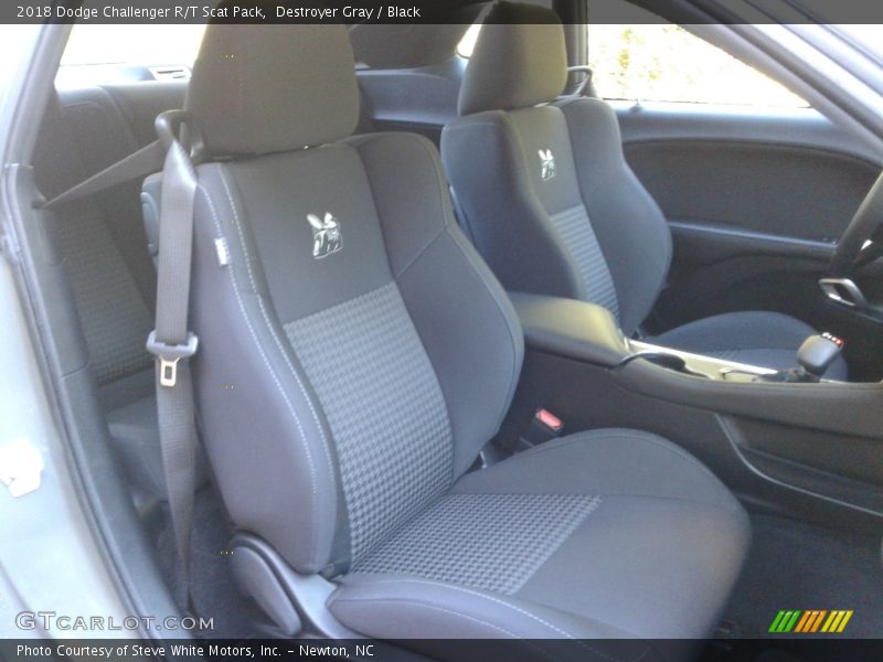 Destroyer Gray / Black 2018 Dodge Challenger R/T Scat Pack