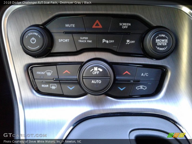Destroyer Gray / Black 2018 Dodge Challenger R/T Scat Pack