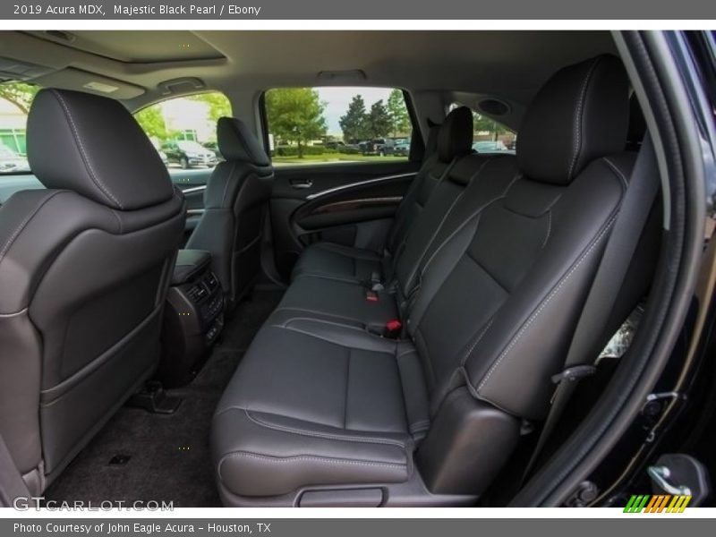 Majestic Black Pearl / Ebony 2019 Acura MDX