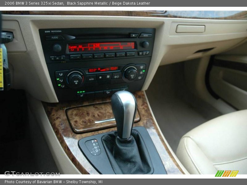 Black Sapphire Metallic / Beige Dakota Leather 2006 BMW 3 Series 325xi Sedan