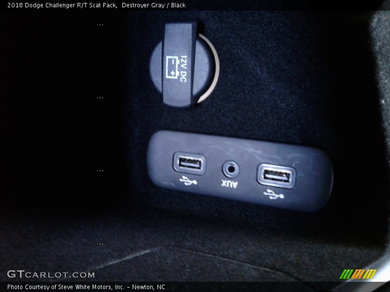 Destroyer Gray / Black 2018 Dodge Challenger R/T Scat Pack
