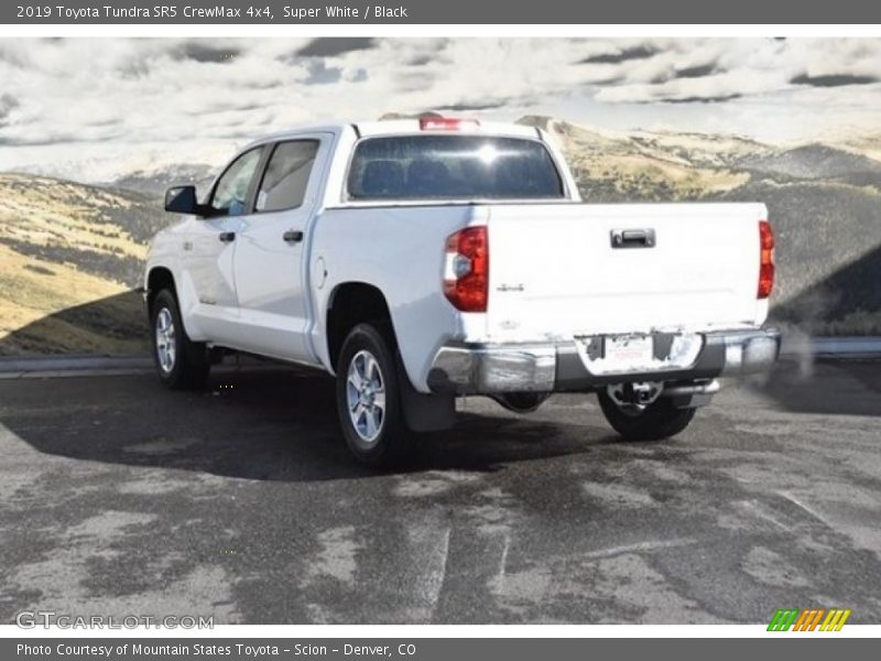 Super White / Black 2019 Toyota Tundra SR5 CrewMax 4x4
