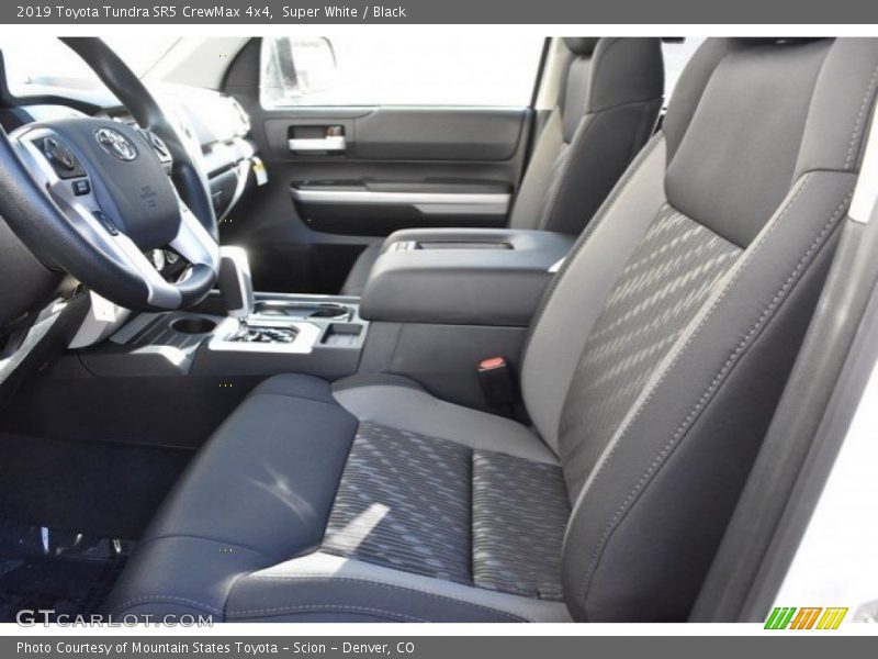 Super White / Black 2019 Toyota Tundra SR5 CrewMax 4x4