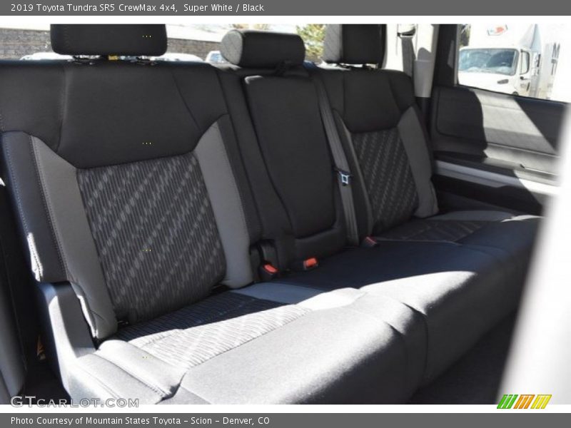 Super White / Black 2019 Toyota Tundra SR5 CrewMax 4x4