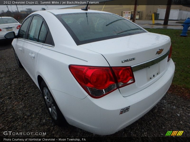 Summit White / Jet Black/Medium Titanium 2012 Chevrolet Cruze LS