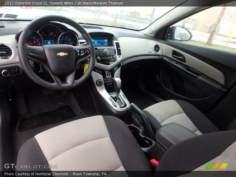 Summit White / Jet Black/Medium Titanium 2012 Chevrolet Cruze LS