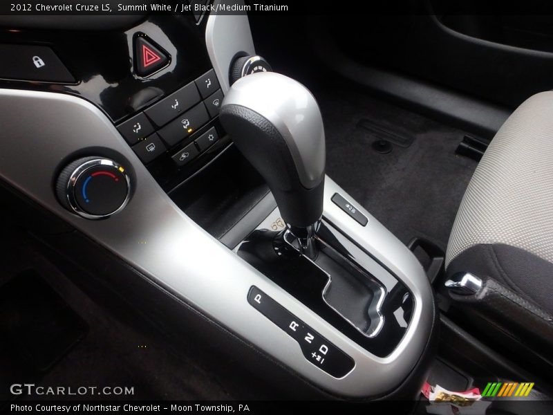 Summit White / Jet Black/Medium Titanium 2012 Chevrolet Cruze LS