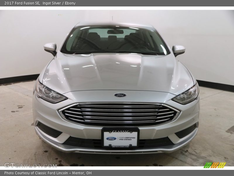 Ingot Silver / Ebony 2017 Ford Fusion SE
