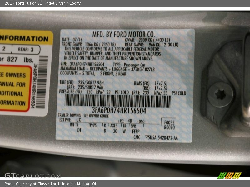 Ingot Silver / Ebony 2017 Ford Fusion SE