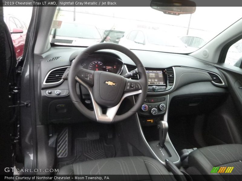 Nightfall Gray Metallic / Jet Black 2019 Chevrolet Trax LT AWD